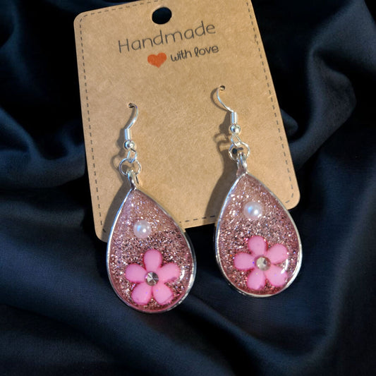 Cute flower with single pearl earrings